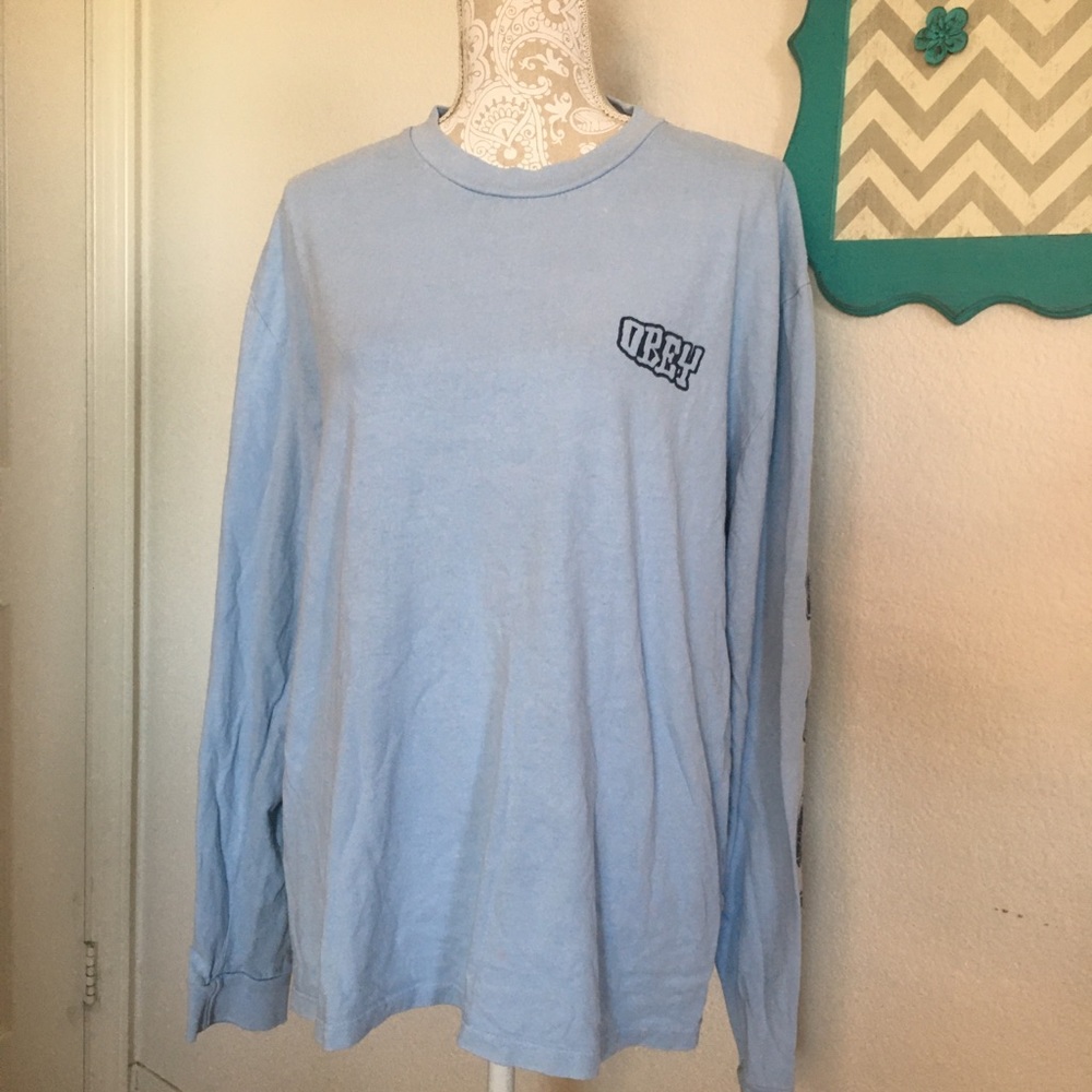 Obey Long-sleeve light blue